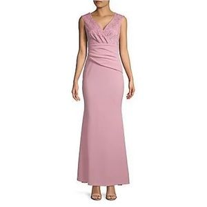 Lace sleeveless mermaid gown 🏷️NEW🏷️